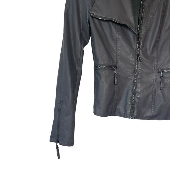 Blank NYC Deep Grey Vegan Leather Moto Style Zip Detail Jacket Sz XS - Picture 3 of 10